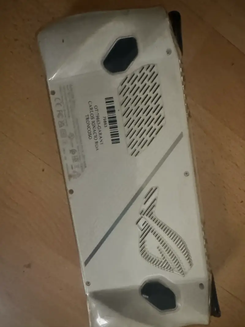 Consola portátil ASUS Rog Ally Z1 Extreme - 4