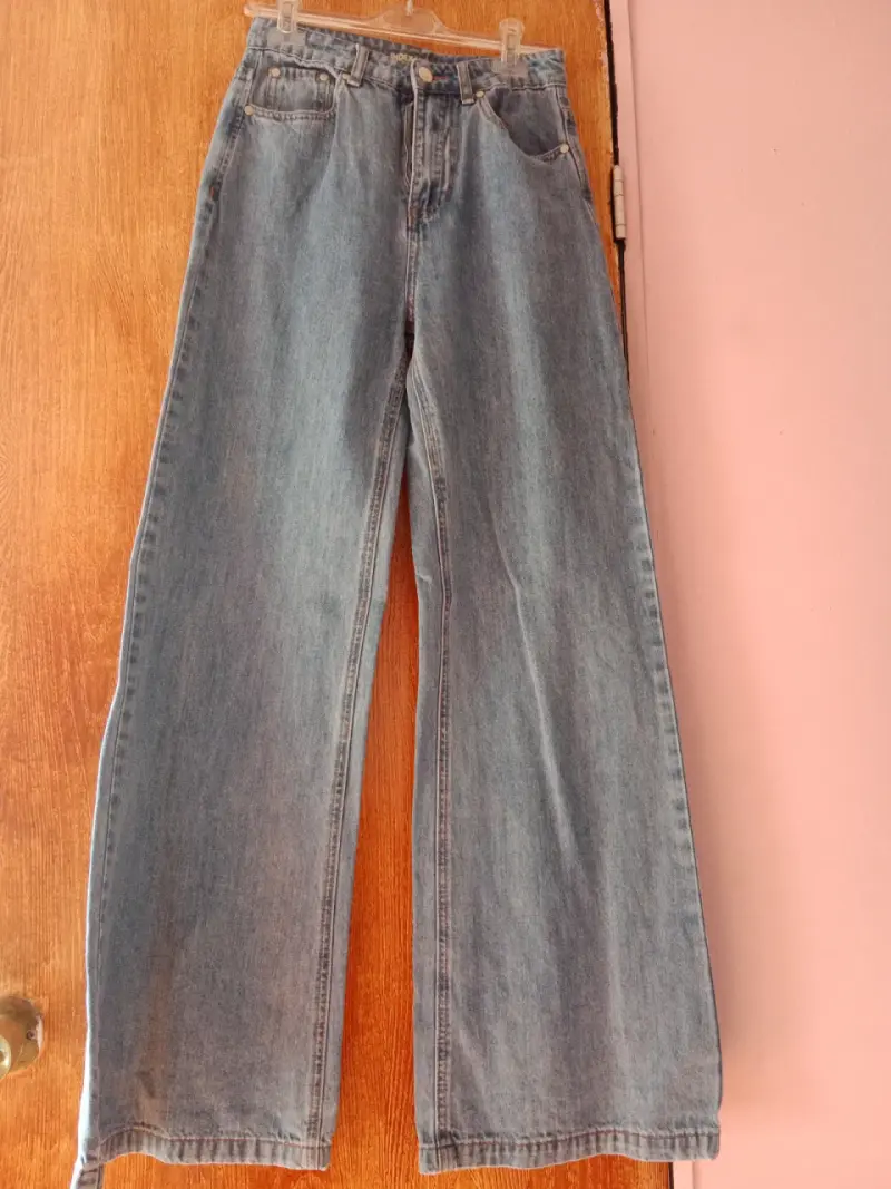Jeans anchos de mezclilla azul - 1