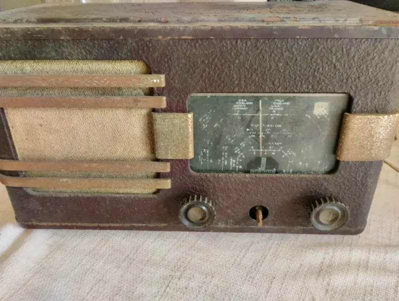Radio antigua de colección