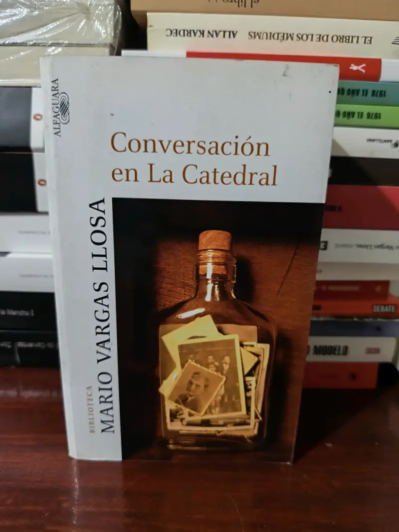 Libro 'Conversación en La Catedral' - 1