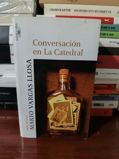 Libro 'Conversación en La Catedral' - miniatura 1