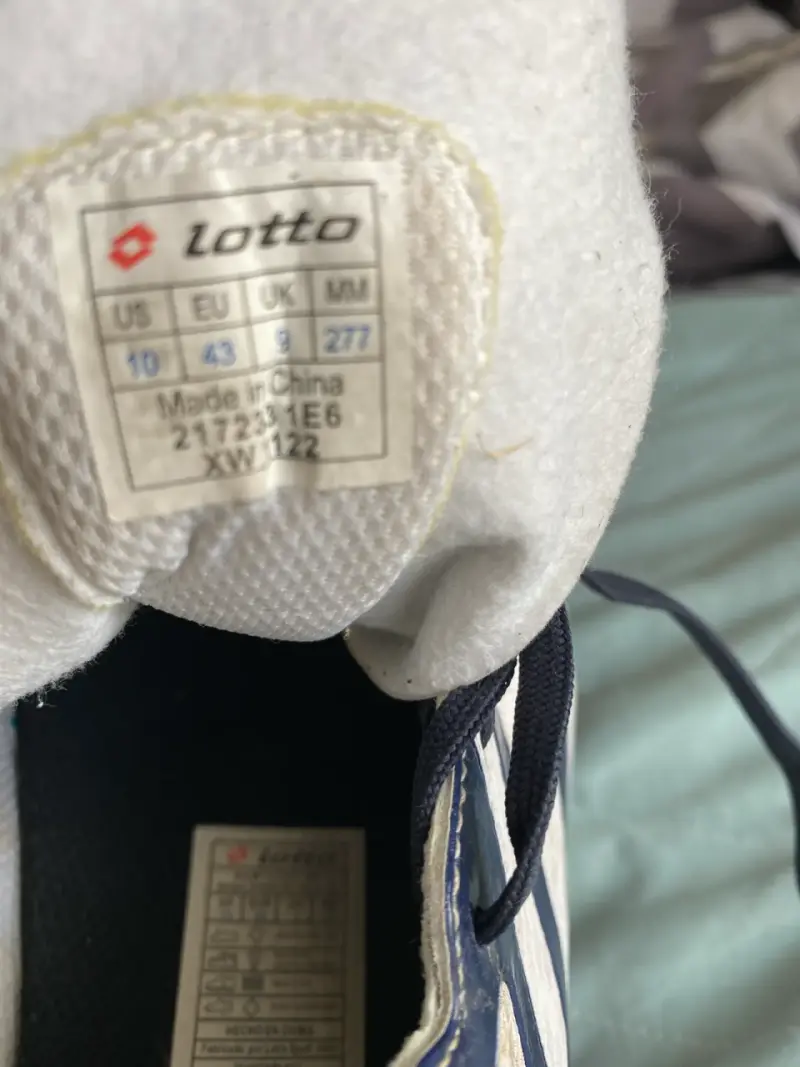 Botines deportivos blanco y azul - 4