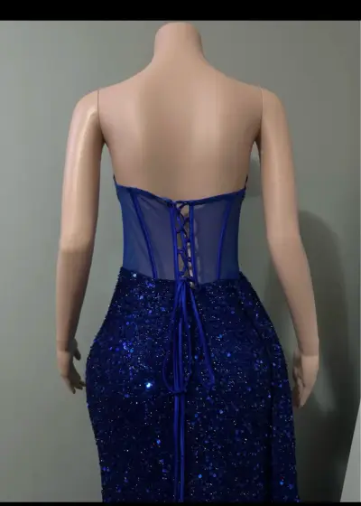 Vestido azul brillante de gala largo - miniatura 2