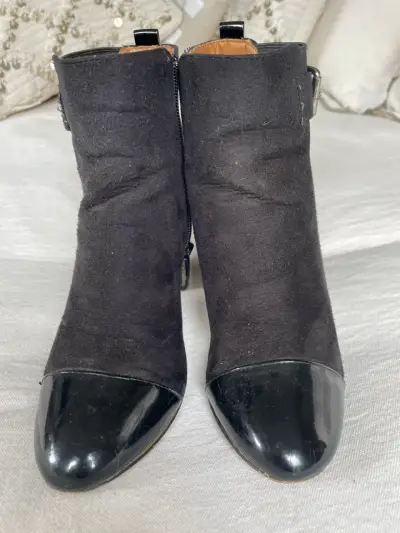 Botines de cuero negrosbotiqnrs de gamuza charol - miniatura 2