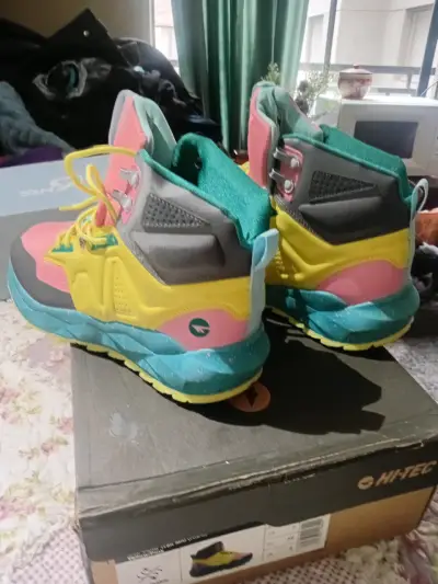 Zapatillas de trekking Hi-Tec coloridas - miniatura 4