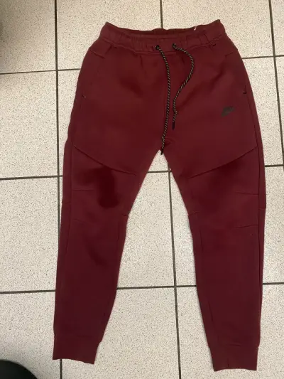 Nike tech Burdeo - miniatura 1