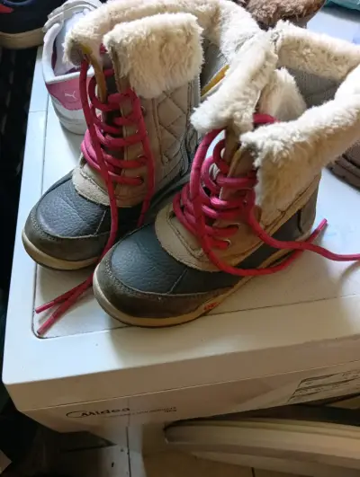 Botas Hush Puppies con cordones rosas - miniatura 2