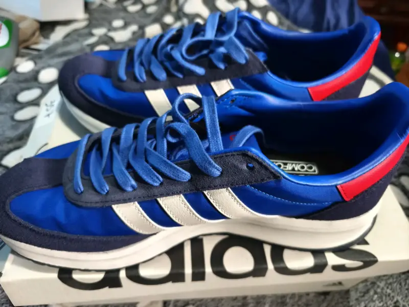 Zapatillas Adidas Run 70's 2.0 - 1