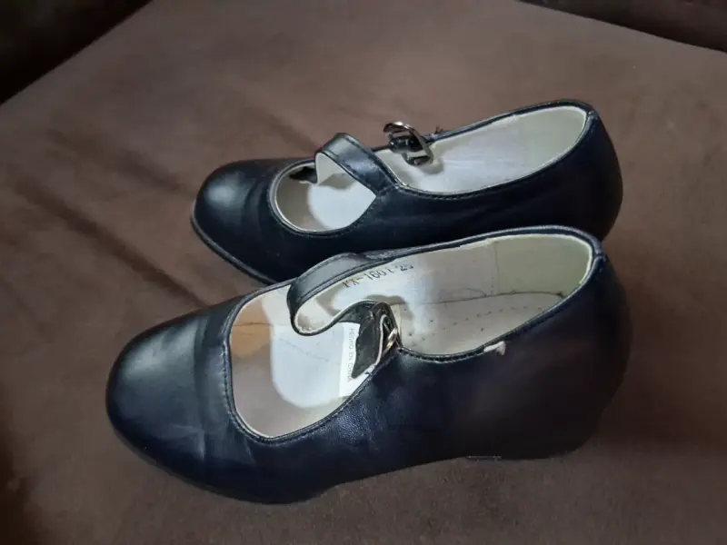 Zapatos escolares negros talla 25 - 1