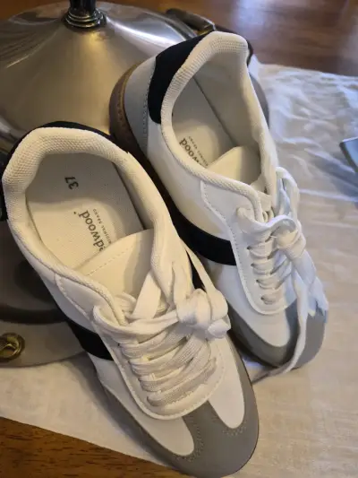 Zapatillas blancas con gris 37 - miniatura 2