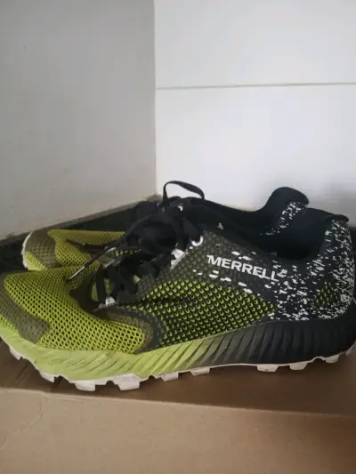 Zapatillas Merrell verdes deportivas - miniatura 2
