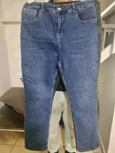 Jeans T.46 Straight Push Up - miniatura 1