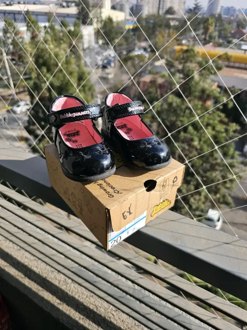 Zapatos de charol negro Bubblegummers - 3