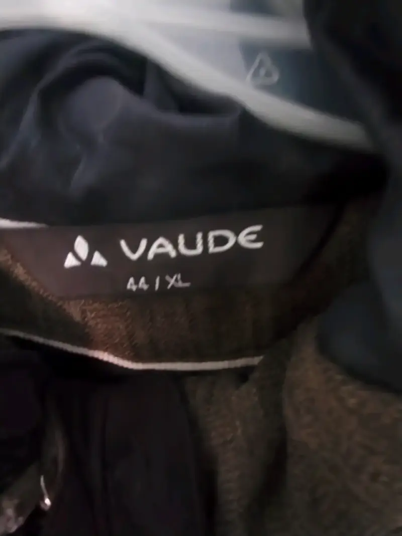 Abrigo gris con capucha Vaude - 3
