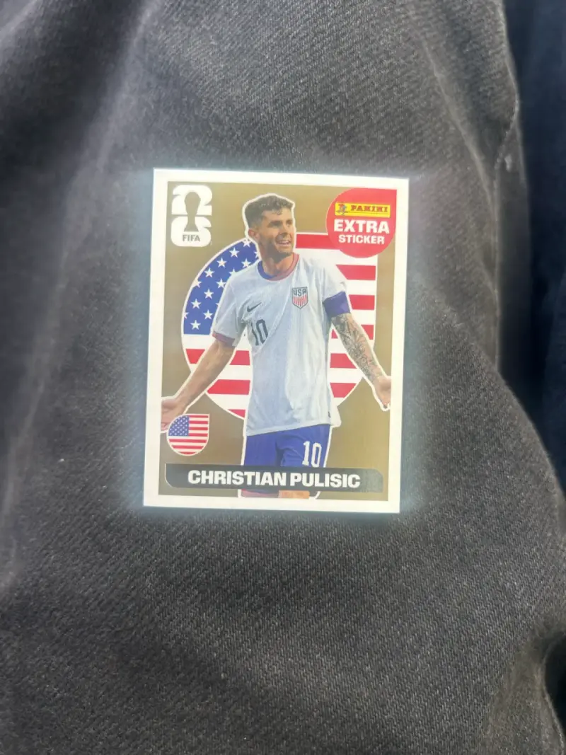 Lámina extra Christian Pulisic oro