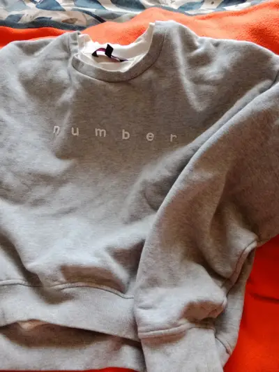Lote de polerones y sweaters variados - miniatura 5