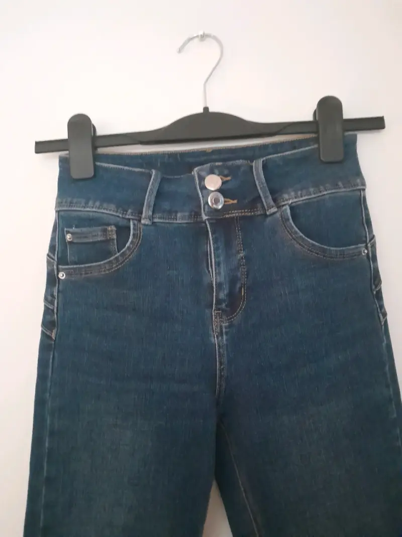 Jeans ajustados azul oscuro - 3