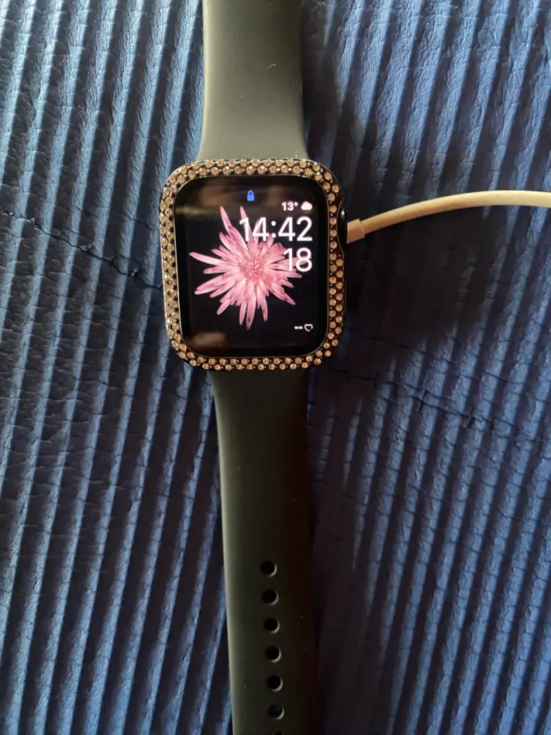 Smartwatch negro con pantalla - 4