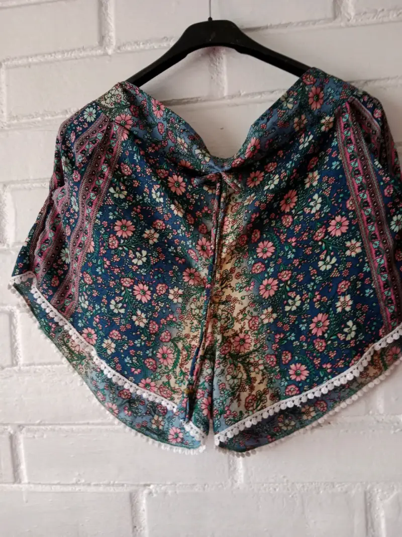 Lote de ropa deportiva variada - 6