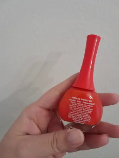 Esmalte de uñas efecto gel - miniatura 2