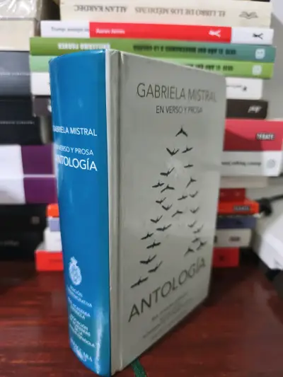 Antología Gabriela Mistral - miniatura 2