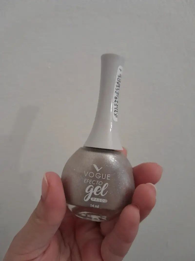 Esmalte Vogue Efecto Gel - 1