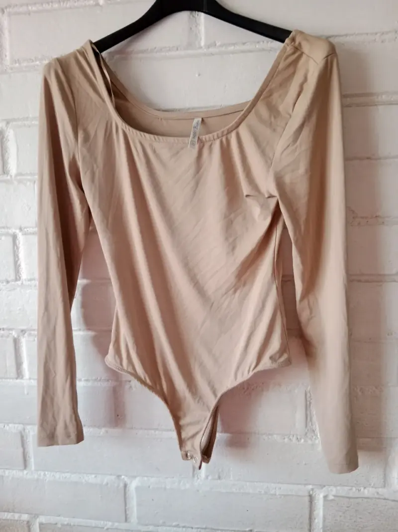 Conjunto de ropa variada - 6