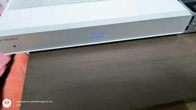 Router cisco 1100 - miniatura 2