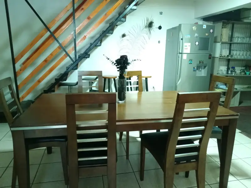 Juego de comedor madera 6 sillas - 2