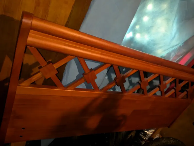 Cabecera de cama de madera