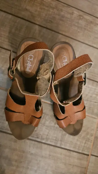 Sandalias de tacón café - miniatura 5
