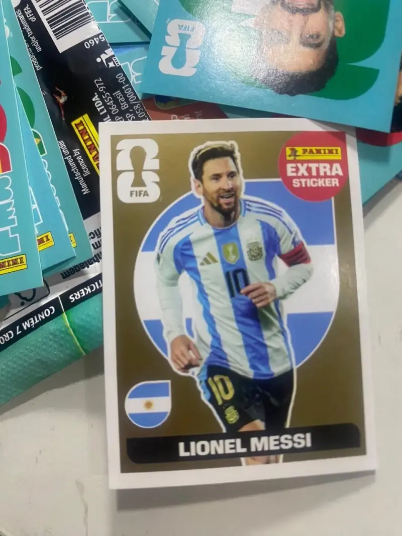 Extra sticker gold Lionel Messi