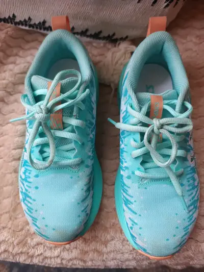 Zapatillas Asics Niña N°35 - miniatura 2