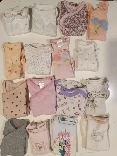 Lote de bodys para bebé - miniatura 1