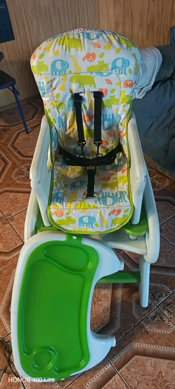 Silla alta para bebé - 2