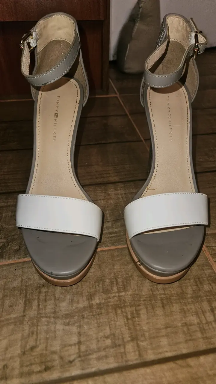 Sandalias Tommy Hilfiger beige - 1
