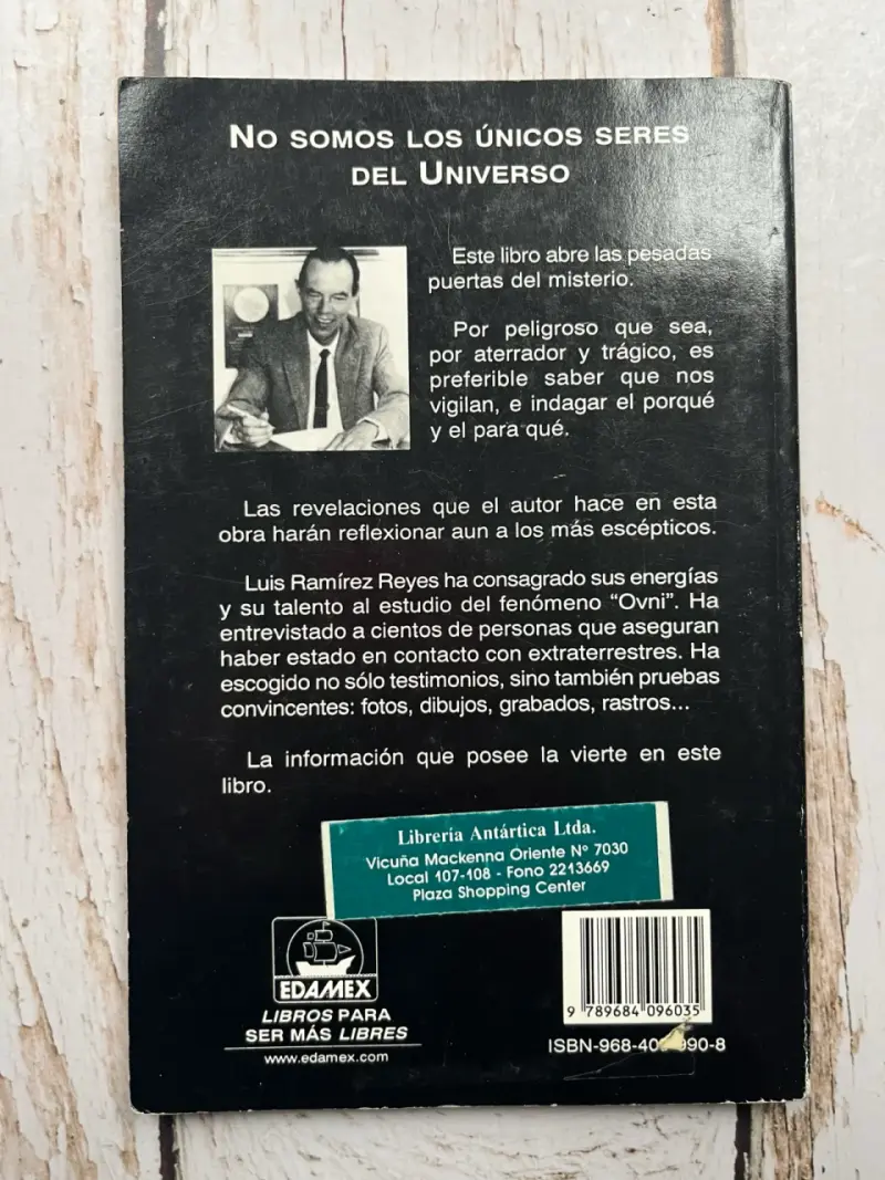 Libro 'Alerta OVNI' de Luis Ramírez - 2