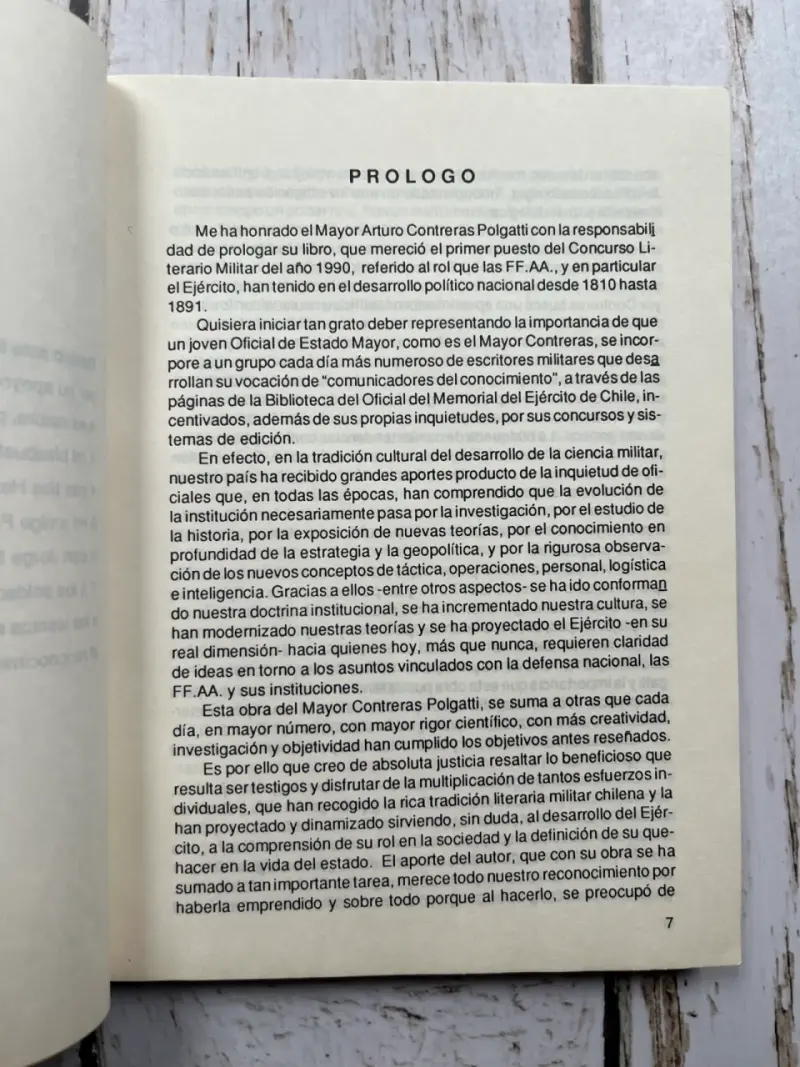 Libro Chile: proceso político y rol militar siglo - 3