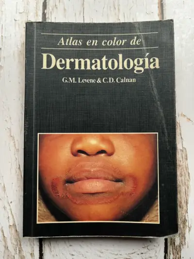 Atlas en Color de Dermatología - miniatura 1