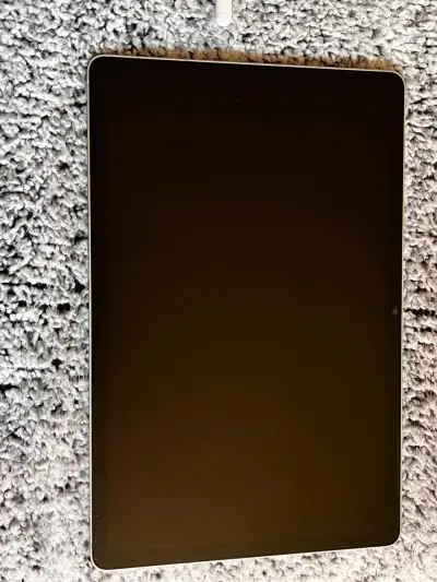 Tablet Samsung S9 Fe en perfecto estado - miniatura 2