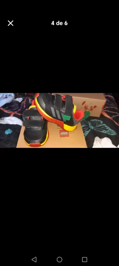Zapatillas LEGO negras y rojas - miniatura 1