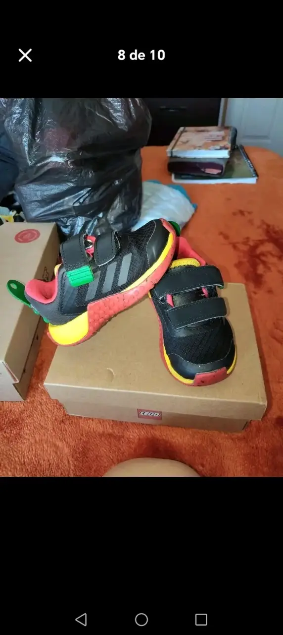 Zapatillas LEGO negras y rojas - 3