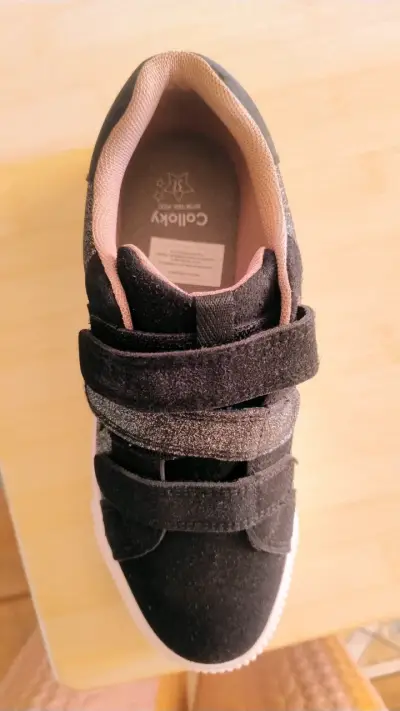 Zapatilla infantil con velcro brillante - miniatura 3