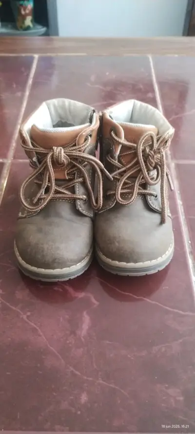 Bototos de cuero para niños - miniatura 1