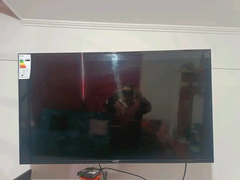 Televisor Samsung 43 pulgadas - 1