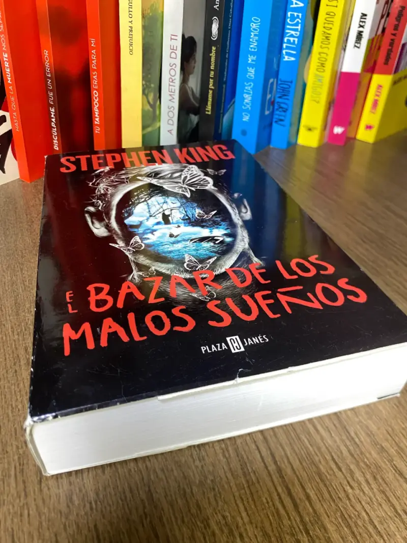 Libro 'El Bazar de los Malos Sueños'