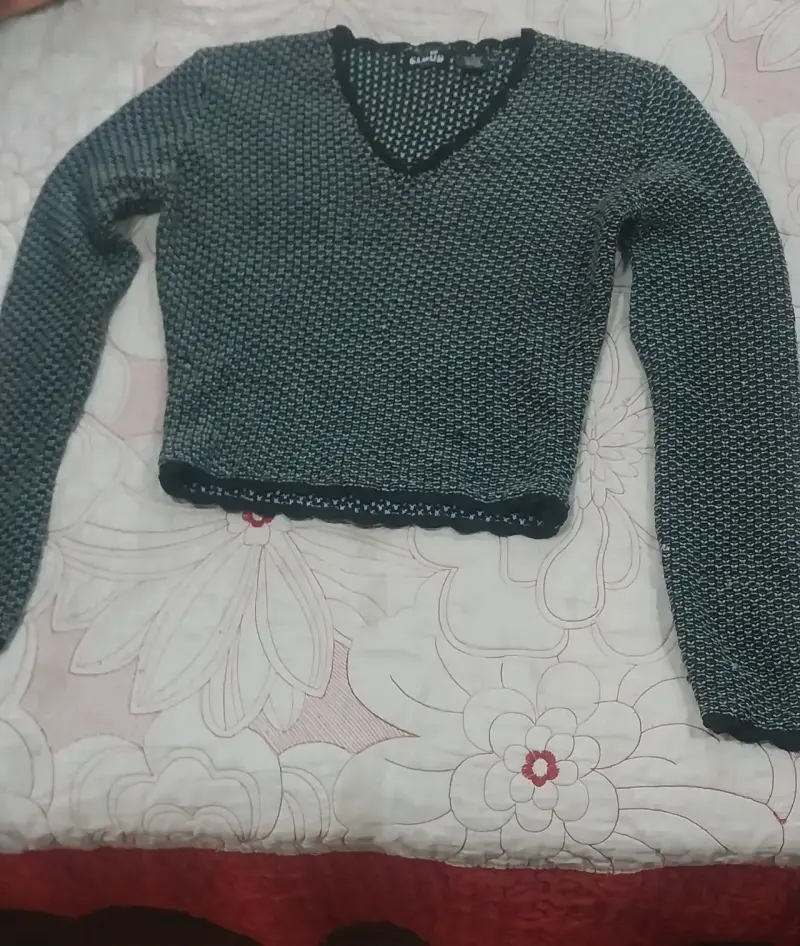 Suéter tejido gris oscuro - 4