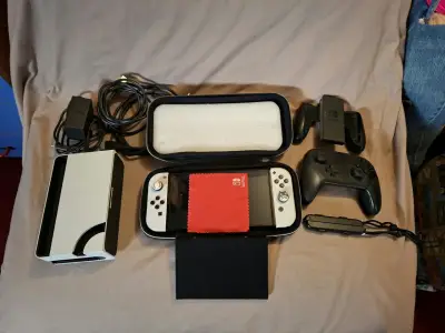 Nintendo switch OLED - miniatura 2