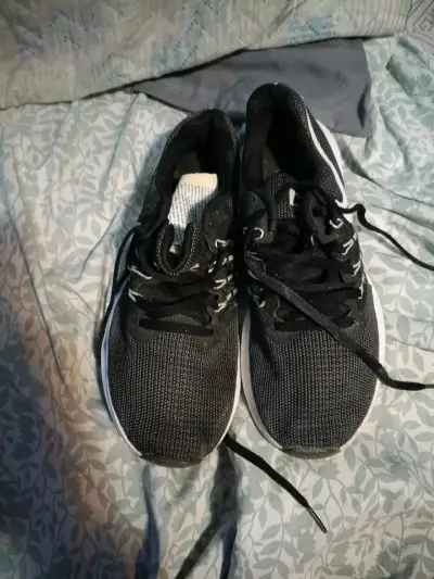Zapatillas deportivas negras - miniatura 1