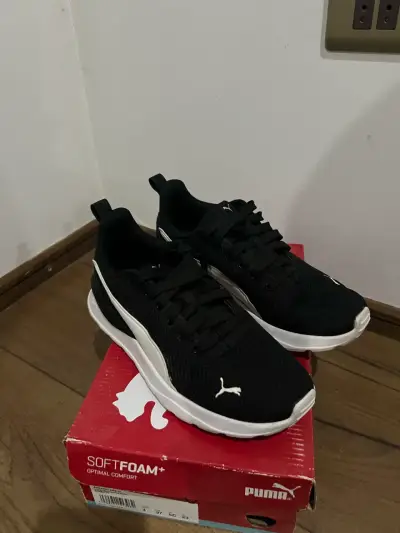 Zapatillas negras Puma SoftFoam - miniatura 1
